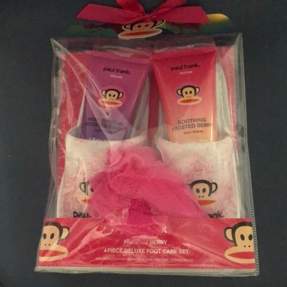 New Paul Frank Slippers, Foot scrub, foot cream & exfoliating sponge